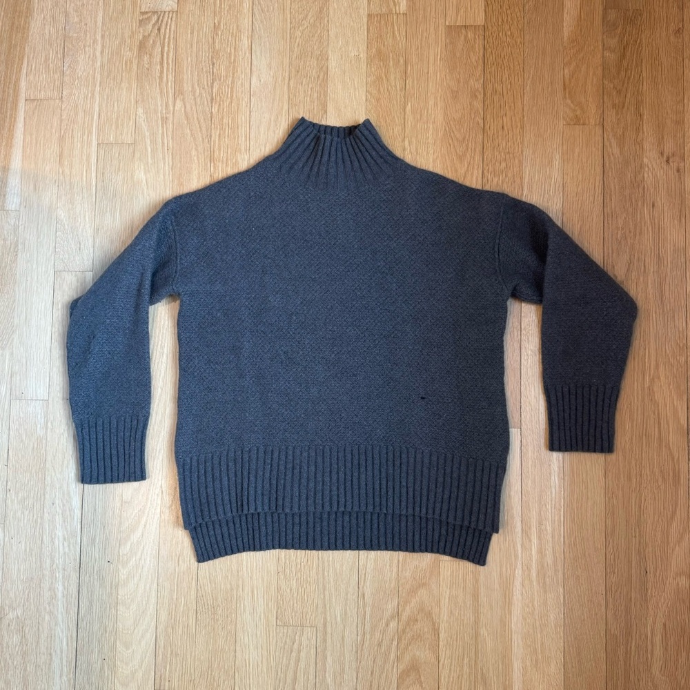Everlane ReCashmere Turtlneck Sweater, S